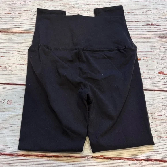 ALO Yoga 7/8 High-Waist Airbrush Legging in Black Sz S - Picture 7 of 8